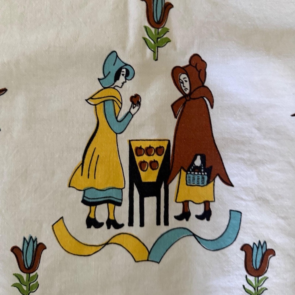 Vintage Folk Art Tablecloth Yellow Dutch Figures Floral Wreath 50x62 Rectangular